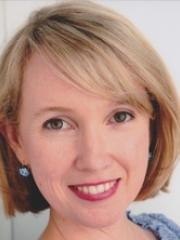 Dr Anne Hill